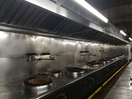 廣州專業(yè)廚房清洗服務(wù) 油煙機(jī)、管道與凈化器一體化保潔方案